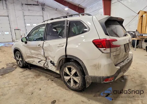 2020 Subaru Forester Touring z USA, uszkodzony, nr VIN JF2SKAXC2LH569576
